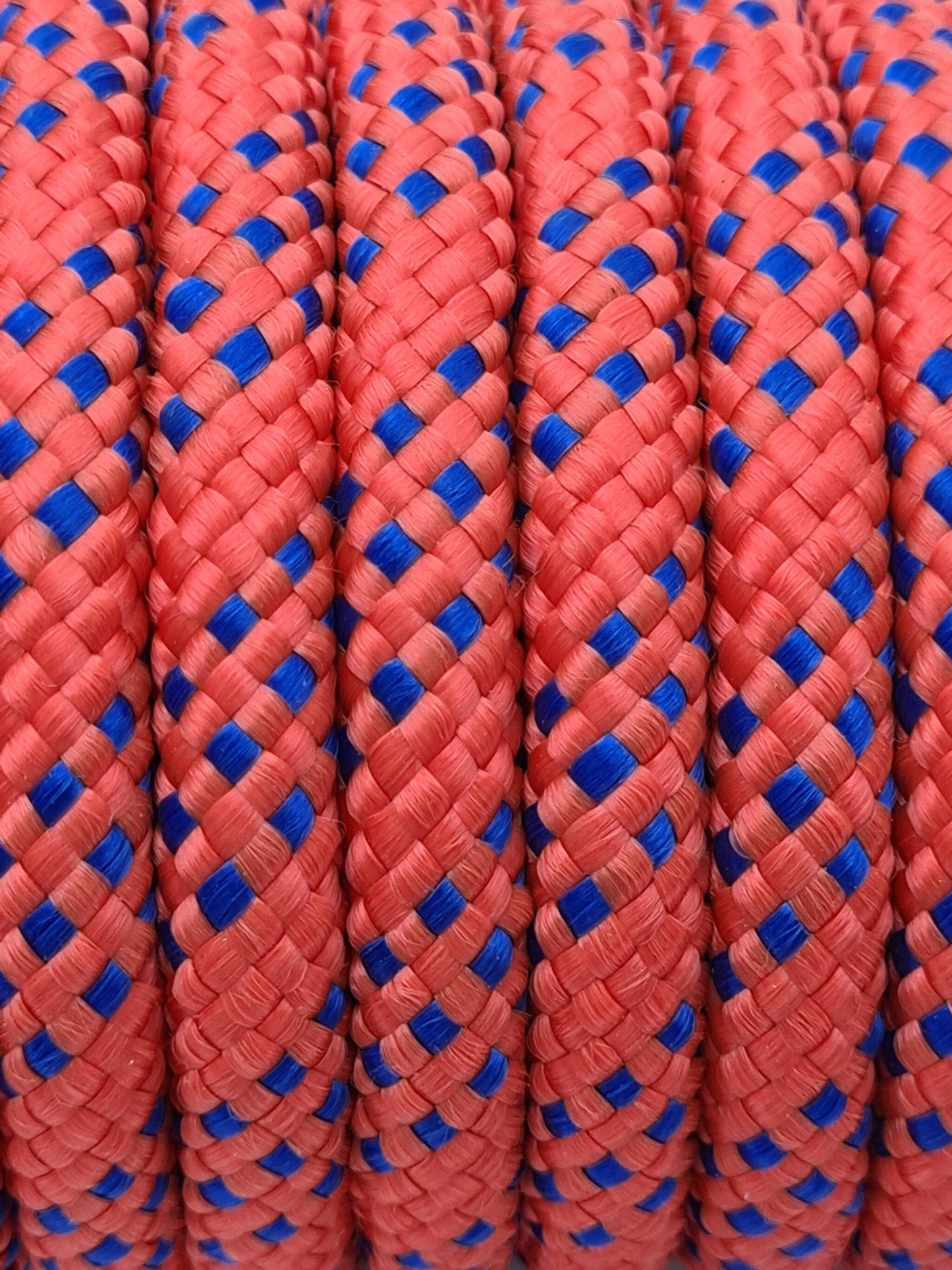 10mm x 20m rope for magnet fishing close up view